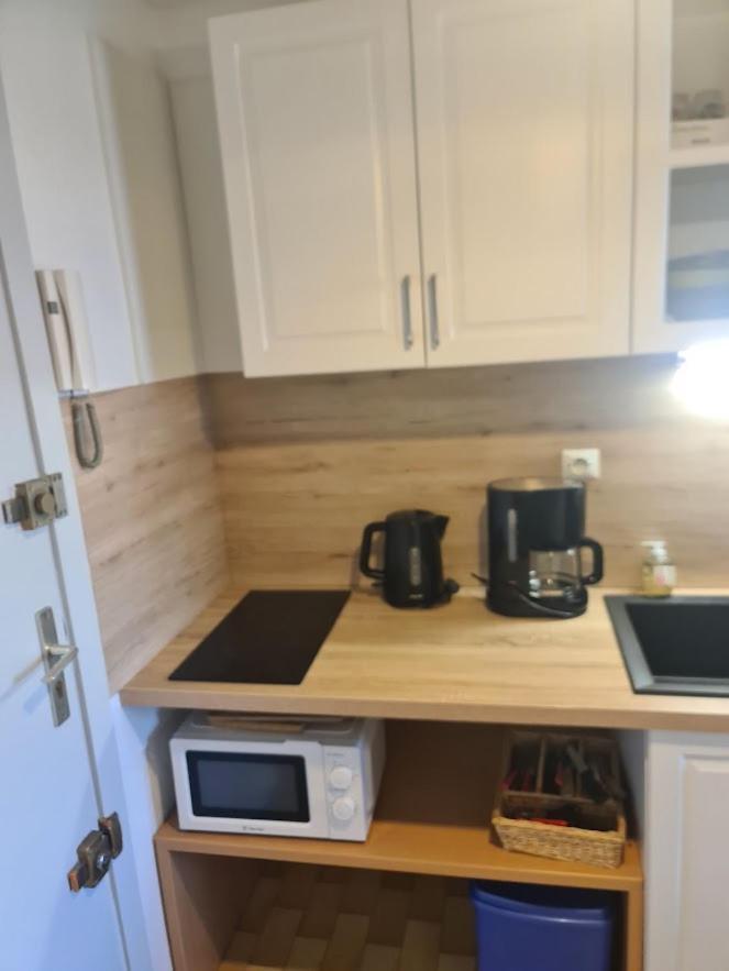 Tres Beau Studio Cabine Agde Bagian luar foto