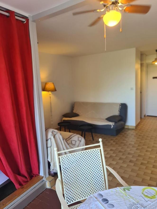 Tres Beau Studio Cabine Agde Bagian luar foto